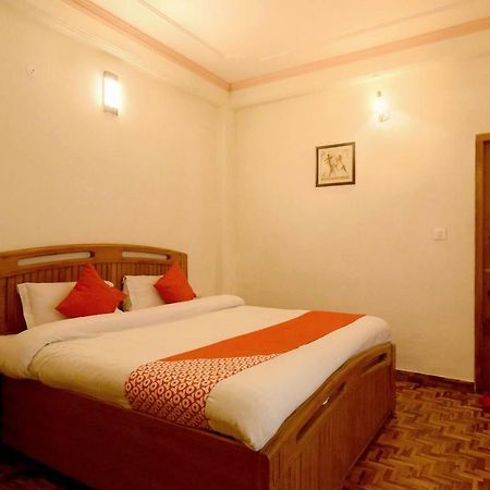 Oyo 7138 Acharya Cottage Manāli Esterno foto