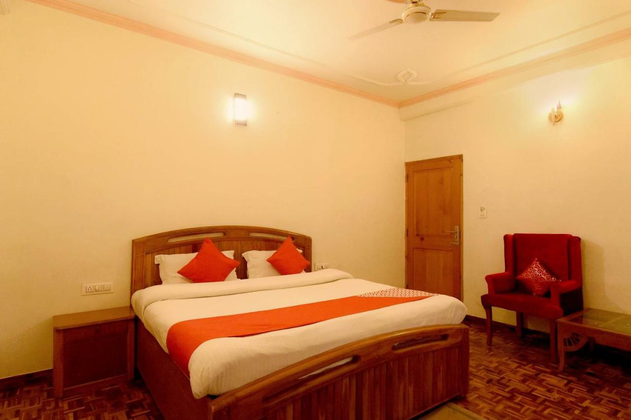Oyo 7138 Acharya Cottage Manāli Esterno foto